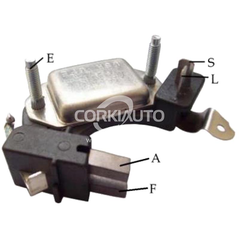 HITACHI L15013152 IH201 12V REGULATOR 