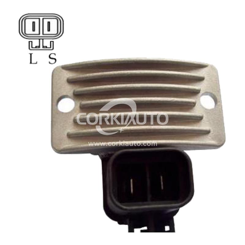 KIA 055318300B PG104 12V REGULATOR 